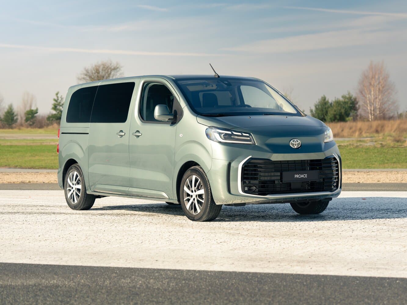 Toyota ProAce II Рестайлинг Минивэн Verso L1
