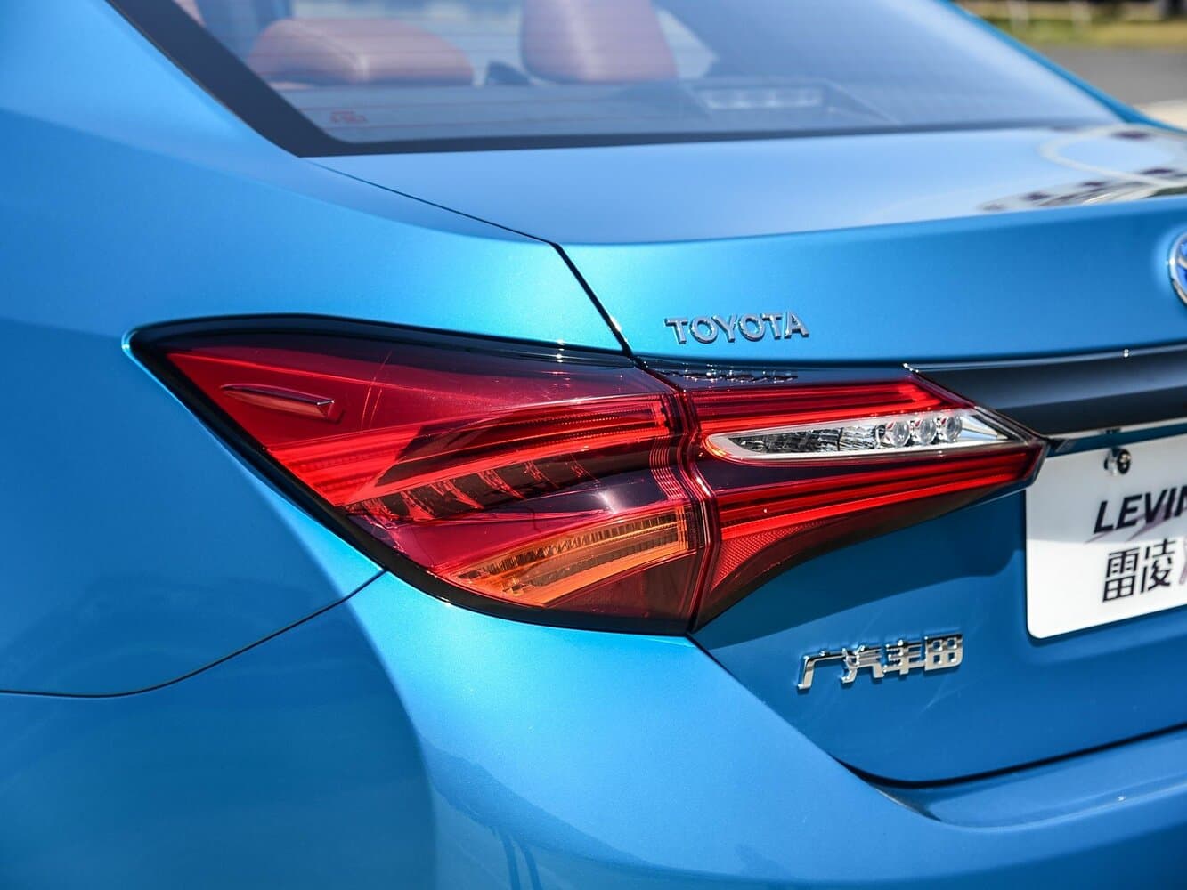 Toyota Levin XI (E170) Седан Hybrid, фото 17