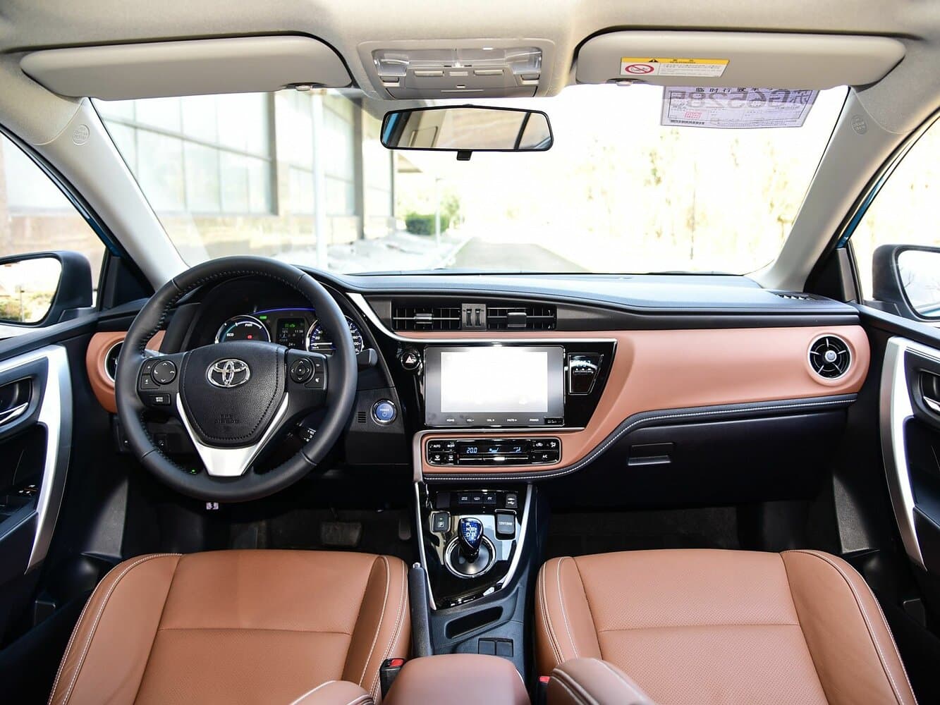 Toyota Levin XI (E170) Седан Hybrid, фото 6