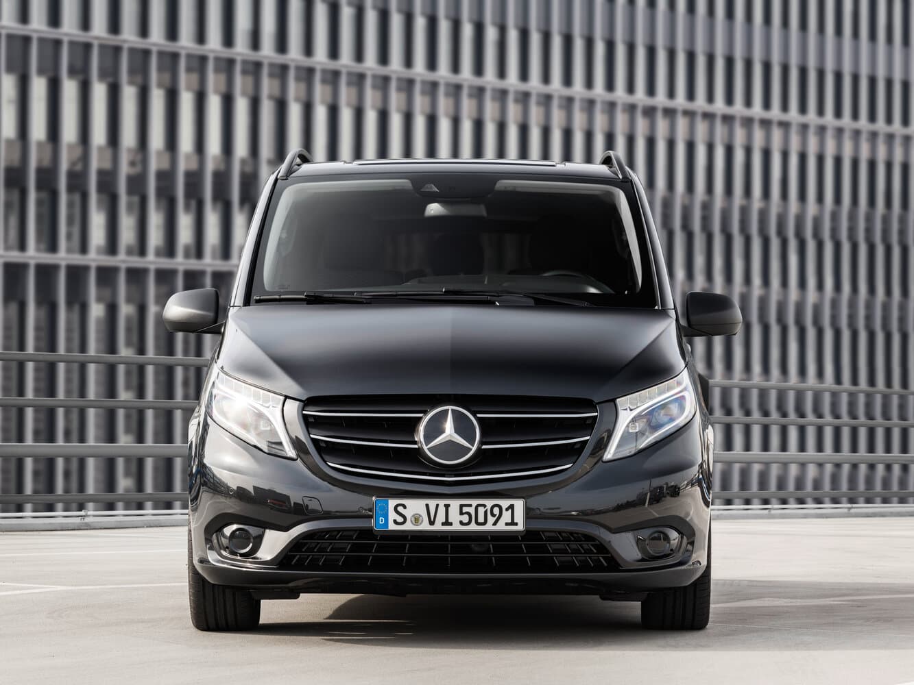 Mercedes-Benz Vito III (W447) Рестайлинг Минивэн L2, фото 3