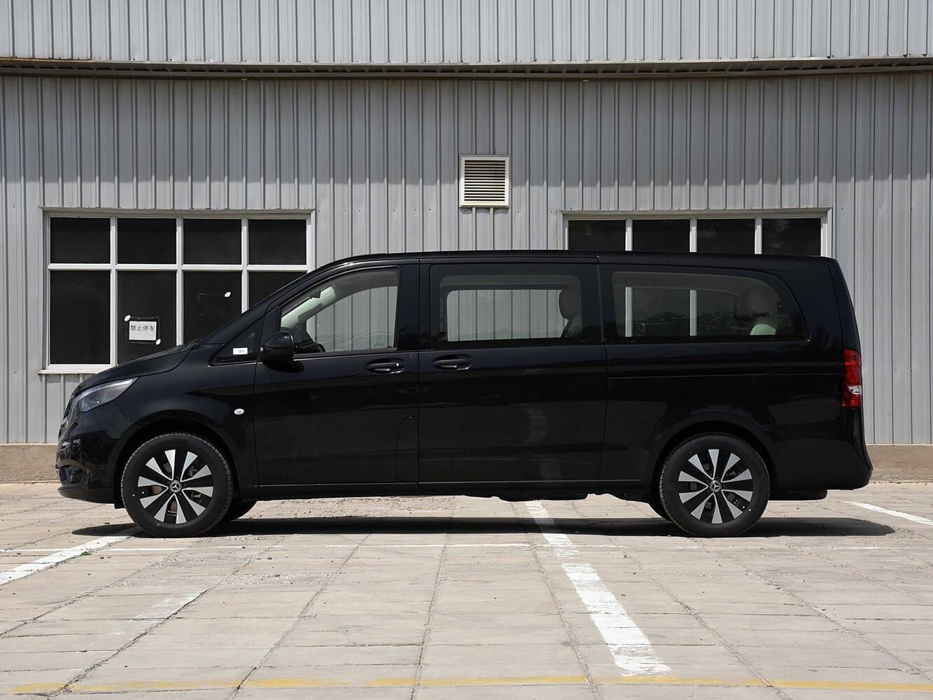 Mercedes-Benz Vito III (W447) Рестайлинг Минивэн L3, фото 2
