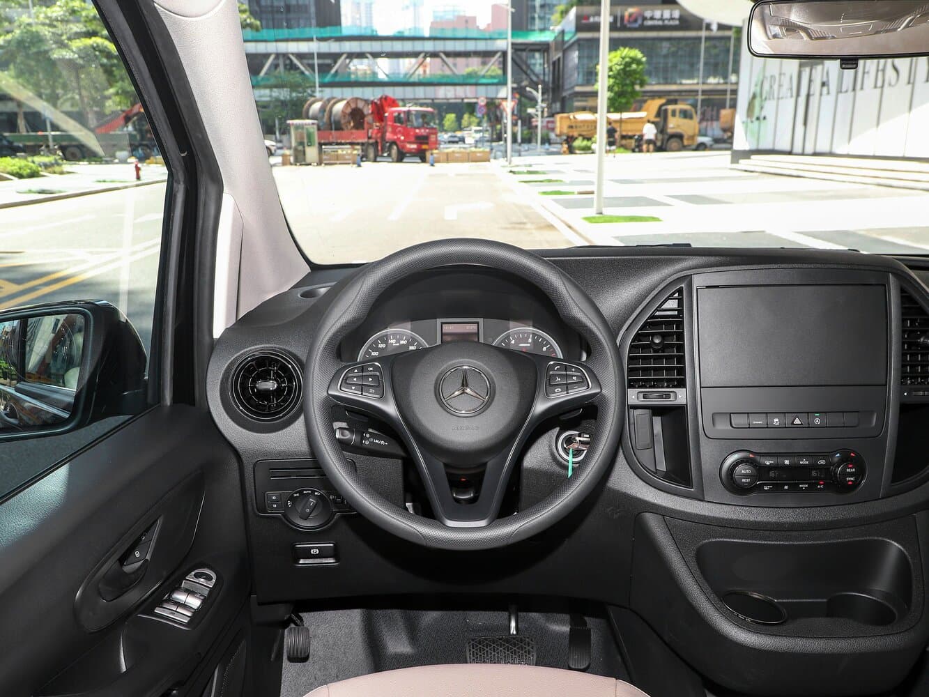 Mercedes-Benz Vito III (W447) Рестайлинг Минивэн L3, фото 9