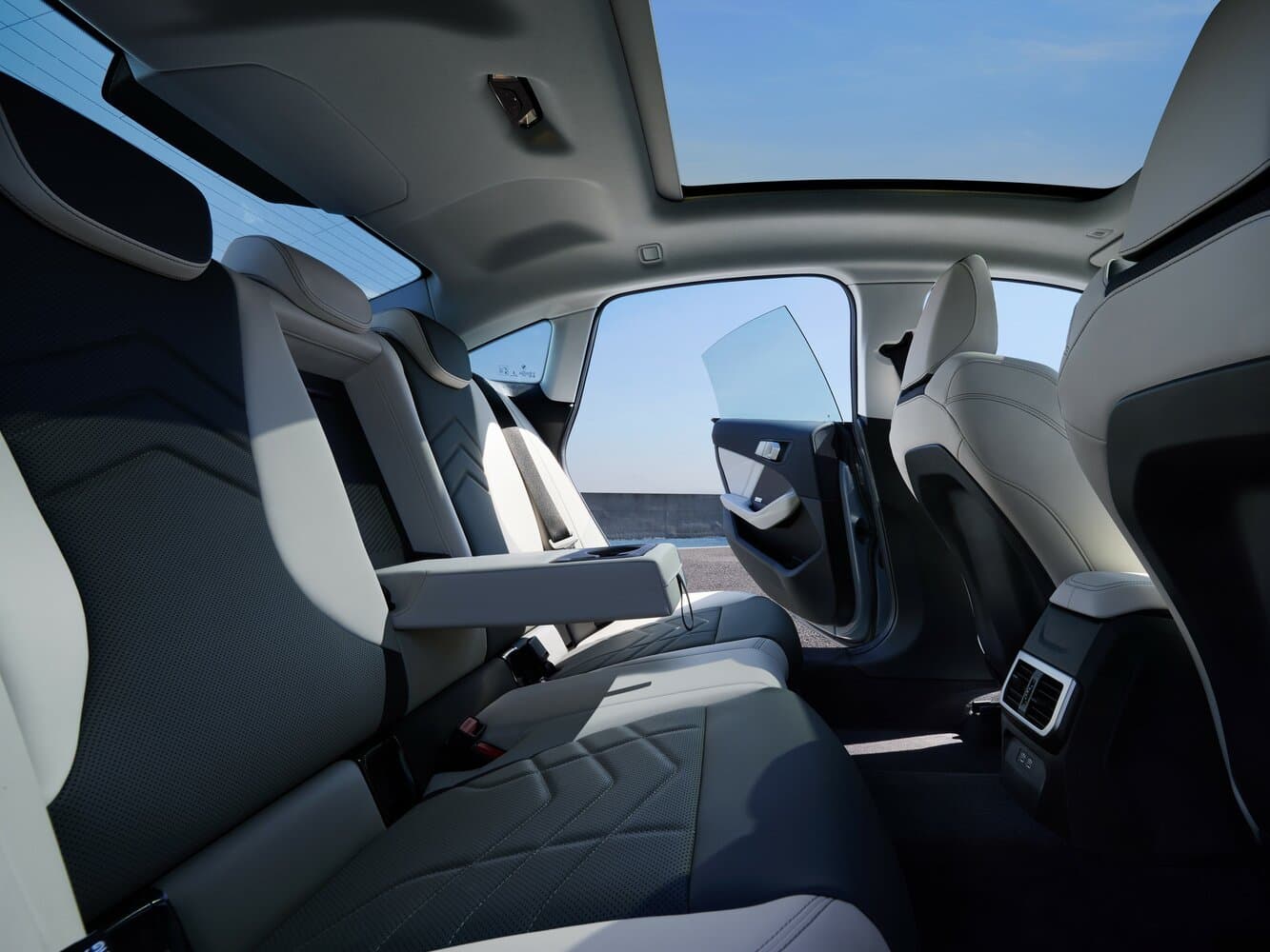 BMW 2 series F74/78 Седан Gran Coupe L, фото 8