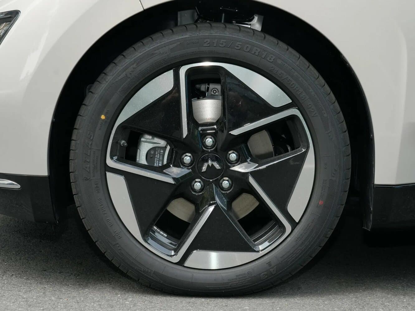 Wuling Starlight  Седан EV, фото 9