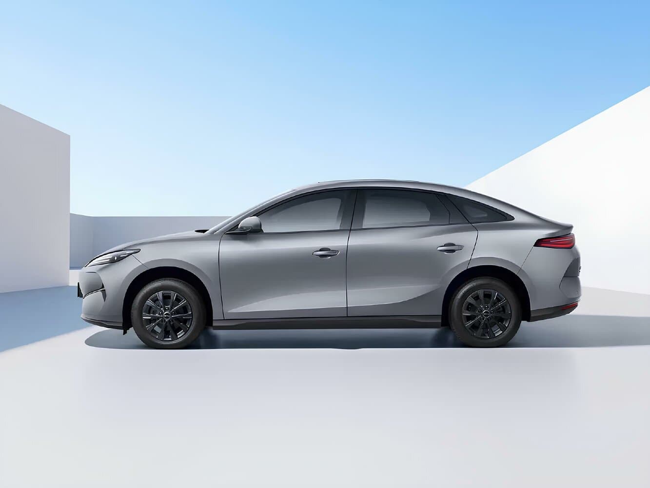 BYD E7  Седан, фото 2