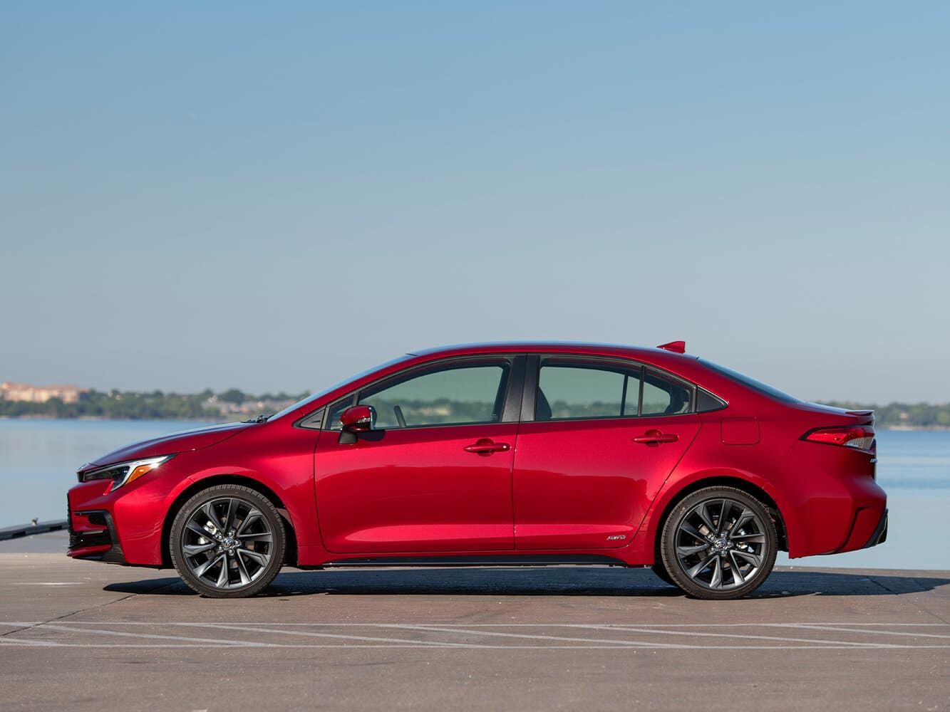 Toyota Corolla XII (E210) Рестайлинг Седан Sporty, фото 2
