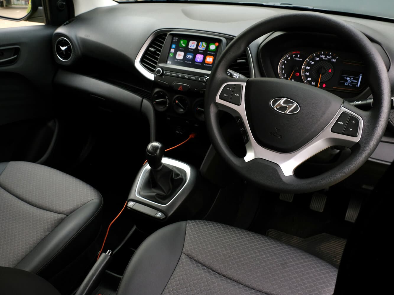 Hyundai Santro II Хэтчбек 5 дв., фото 6