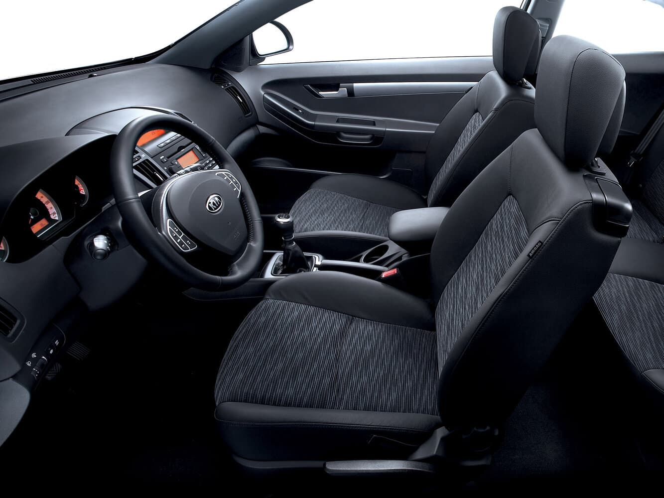 Kia Ceed I Хэтчбек 3 дв., фото 10