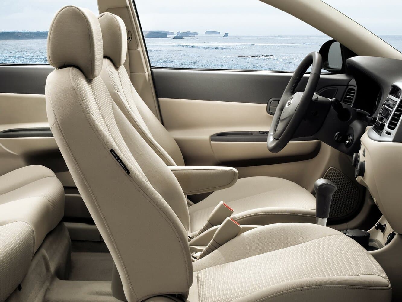 Hyundai Verna II Седан, фото 6
