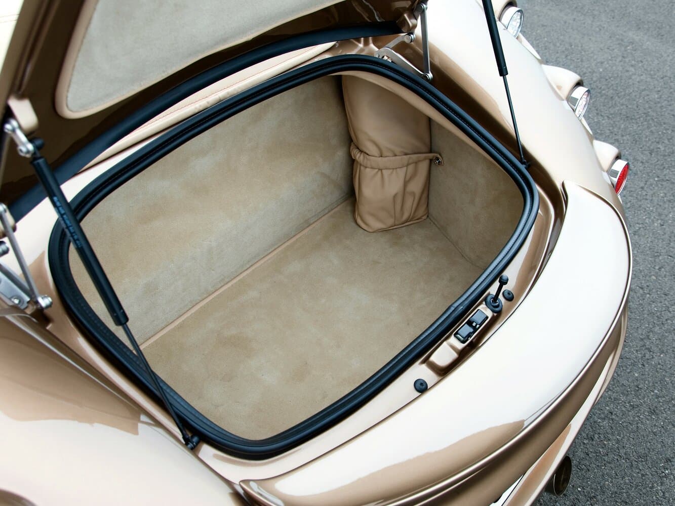 Wiesmann Roadster IV (MF5) Родстер, фото 5