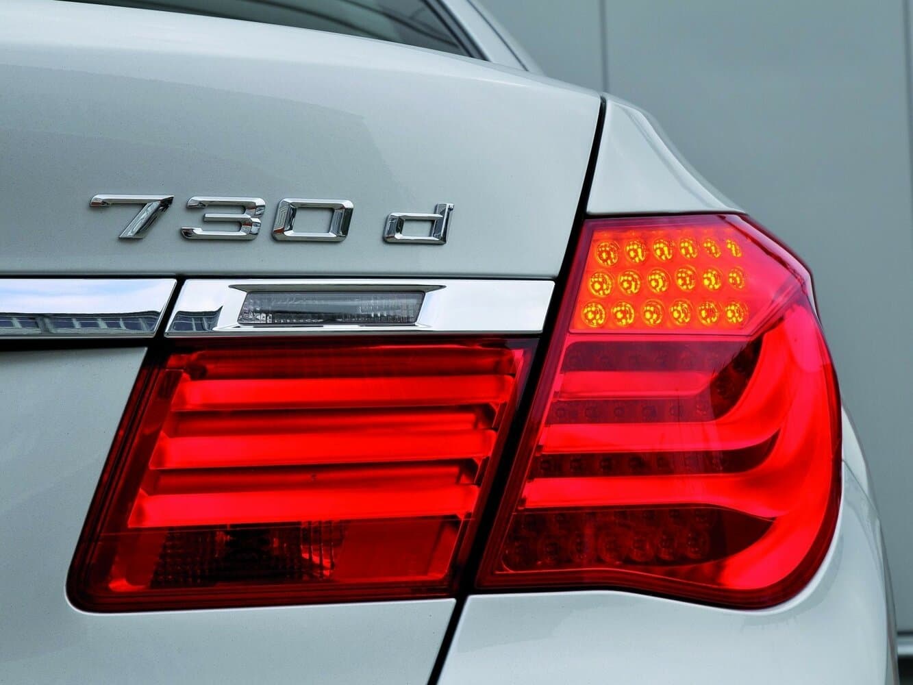 BMW 7 series V (F01/F02/F04) Седан, фото 16
