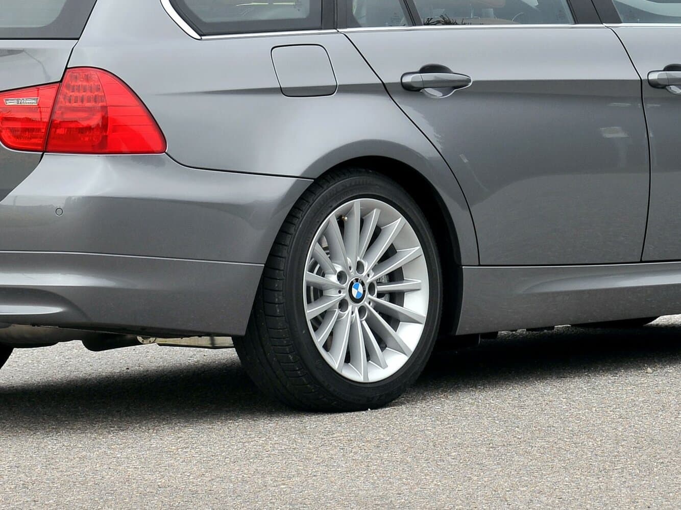 BMW 3 series V (E90/E91/E92/E93) Рестайлинг Универсал 5 дв., фото 18