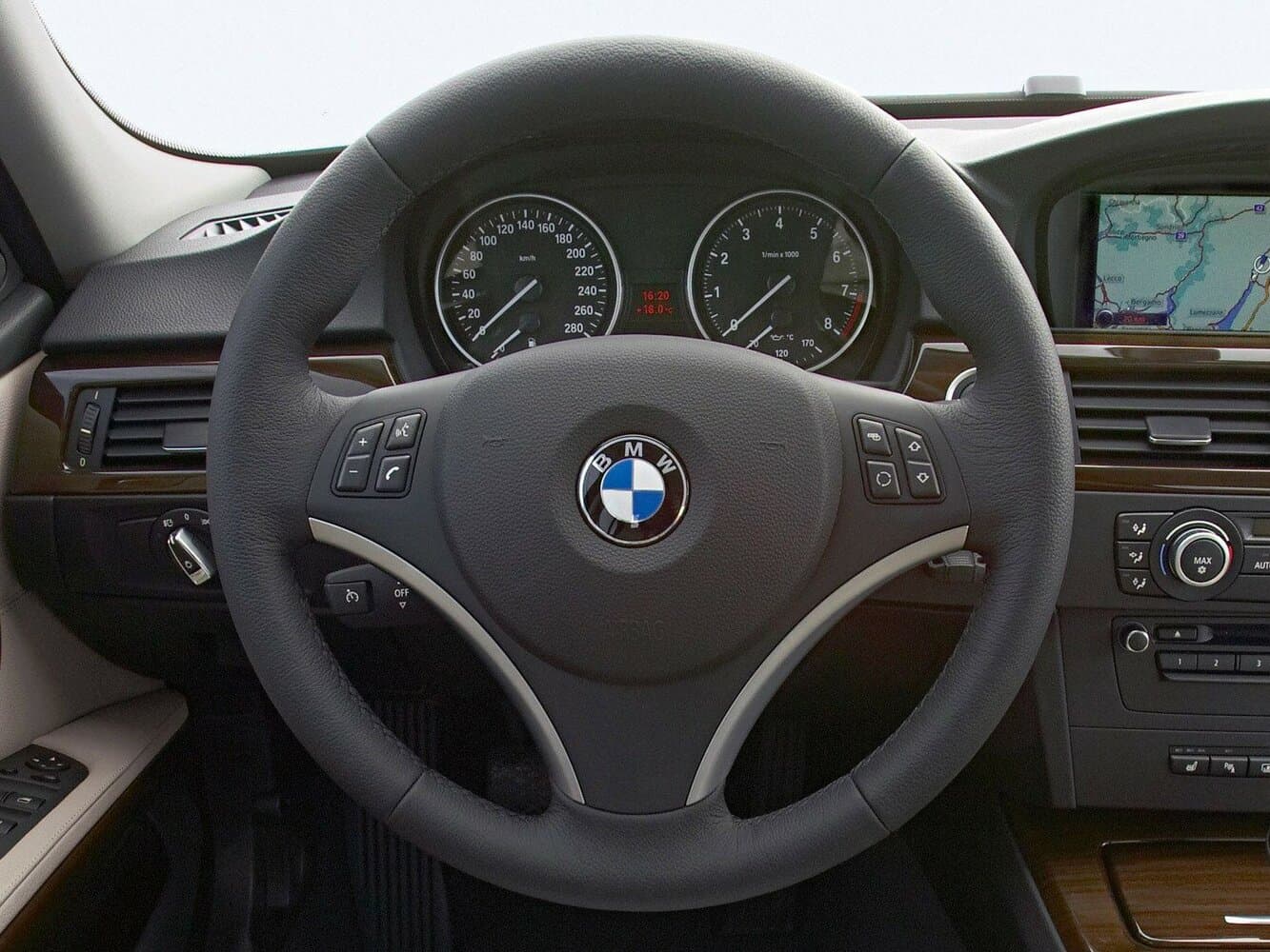 BMW 3 series V (E90/E91/E92/E93) Рестайлинг Универсал 5 дв., фото 9