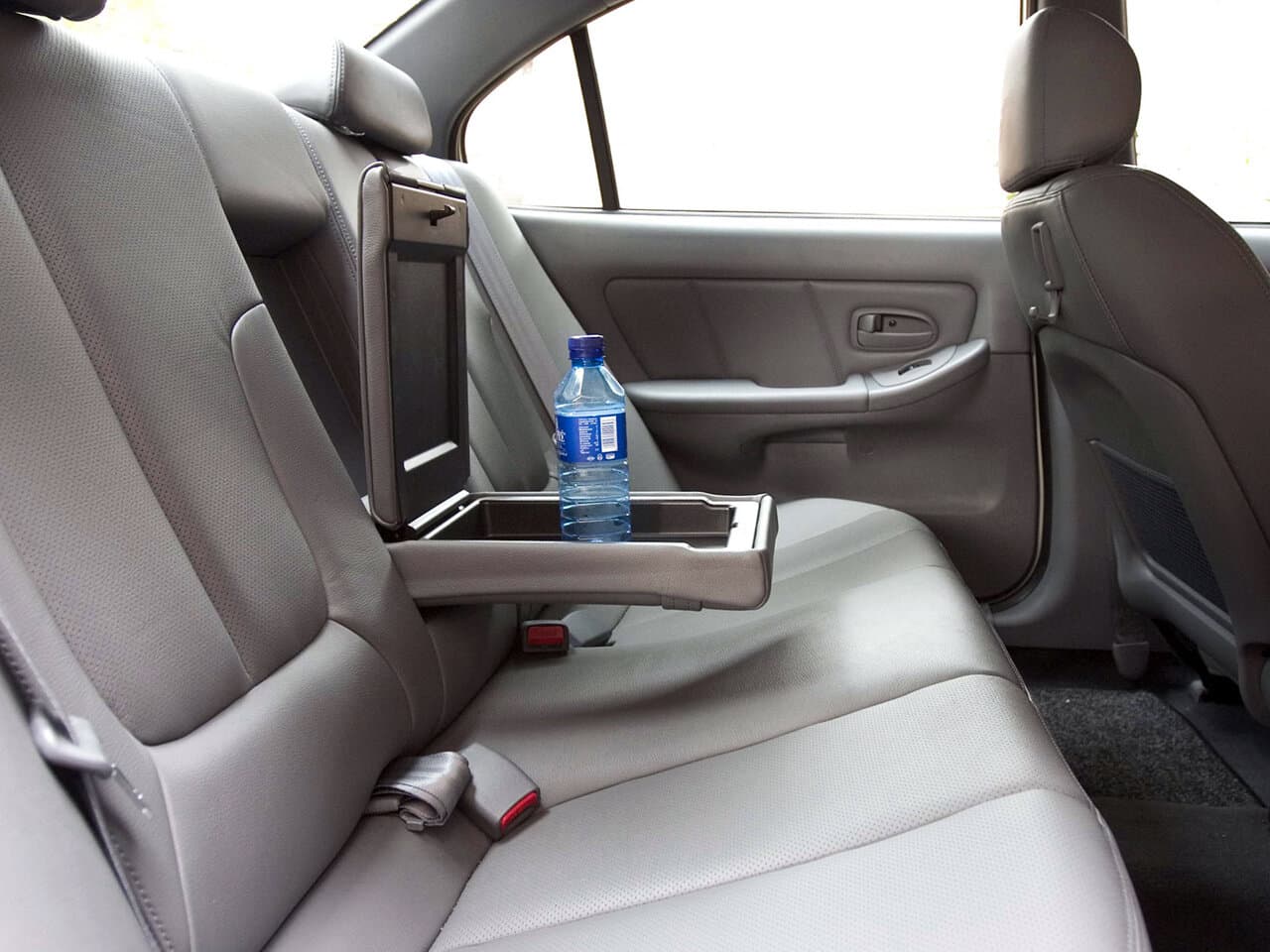 Hyundai Elantra III (XD2) Рестайлинг Седан, фото 8