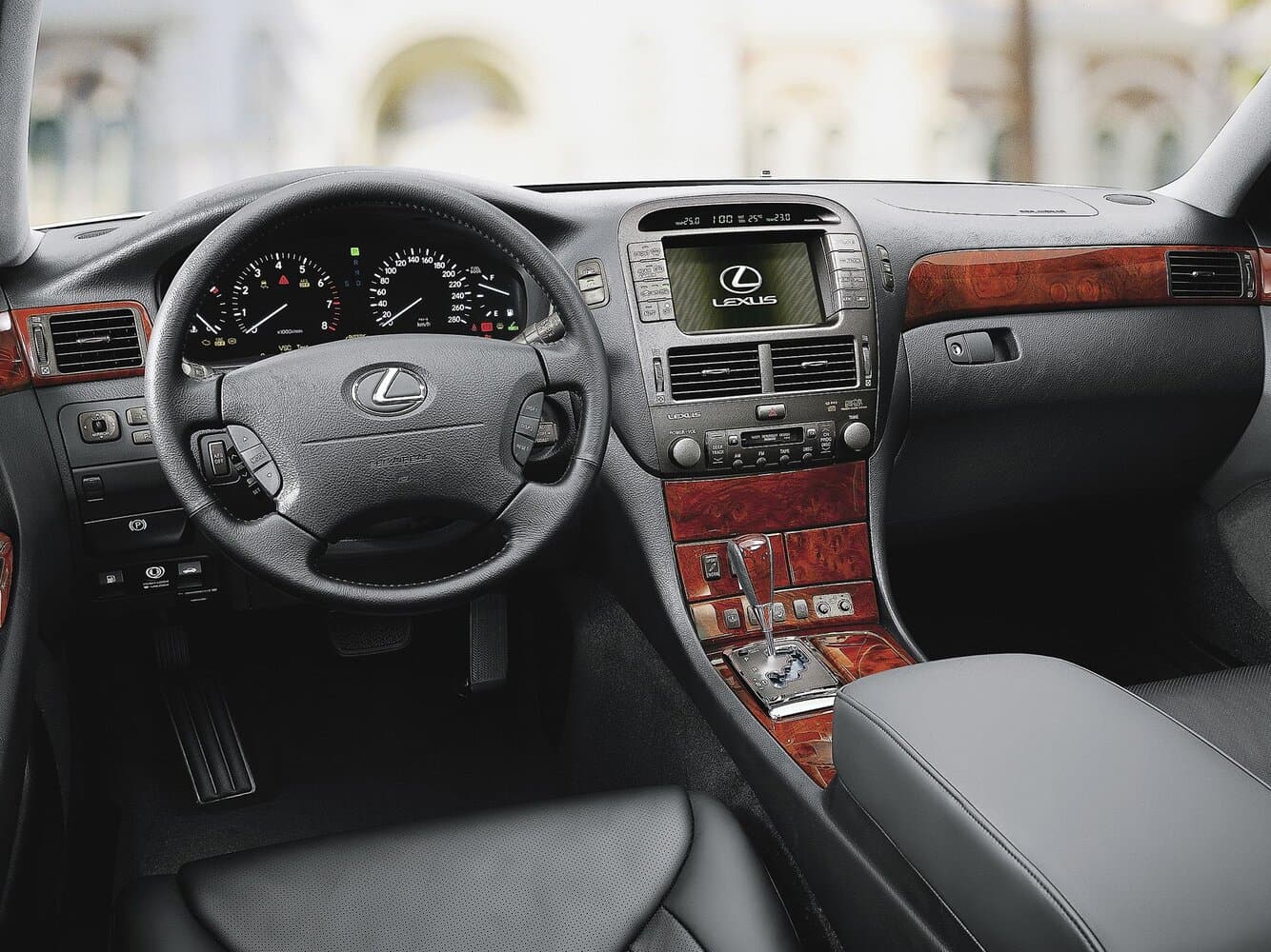 Lexus LS III Рестайлинг Седан, фото 6