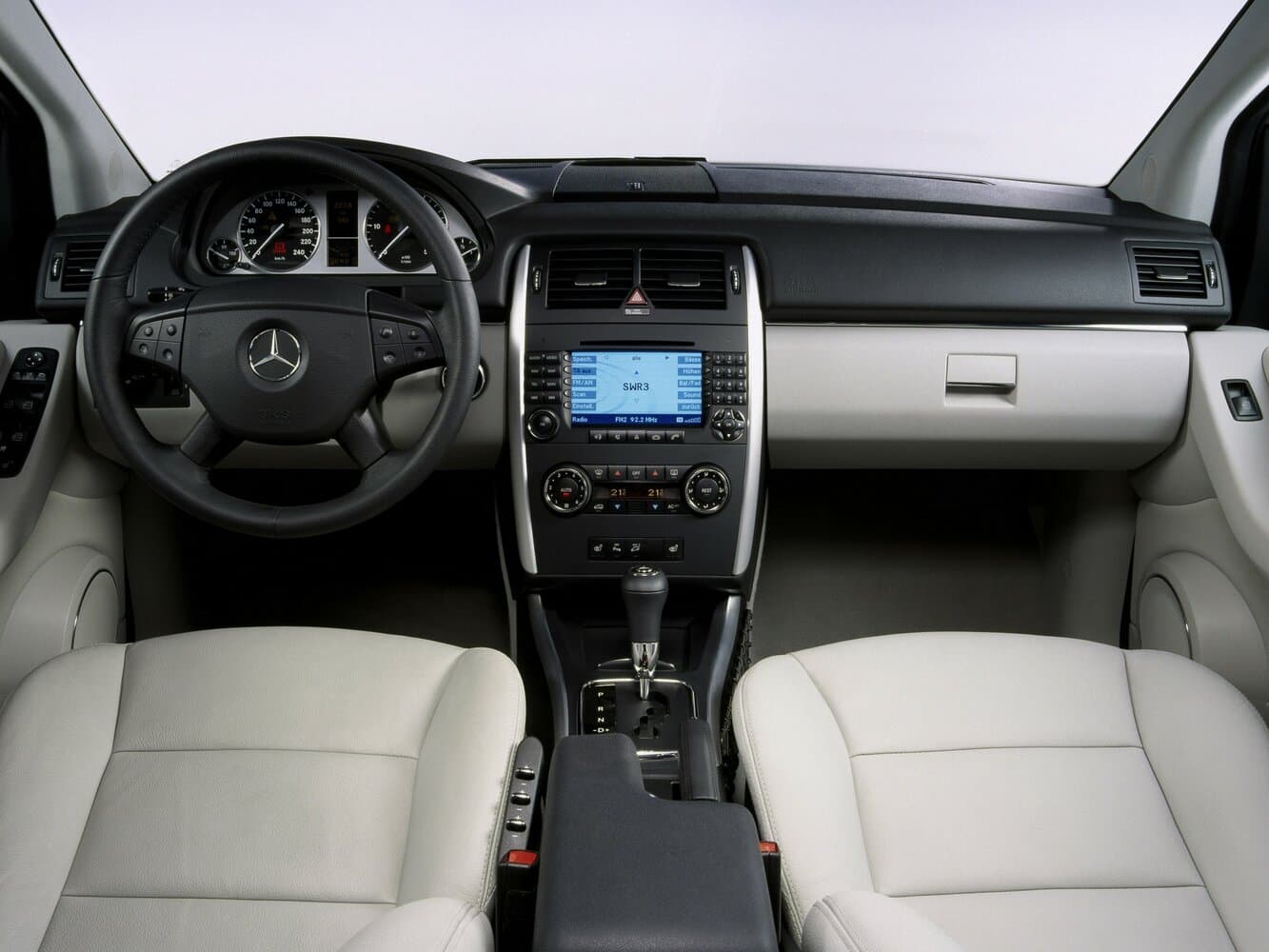 Mercedes-Benz B-Class I (W245) Хэтчбек 5 дв., фото 6