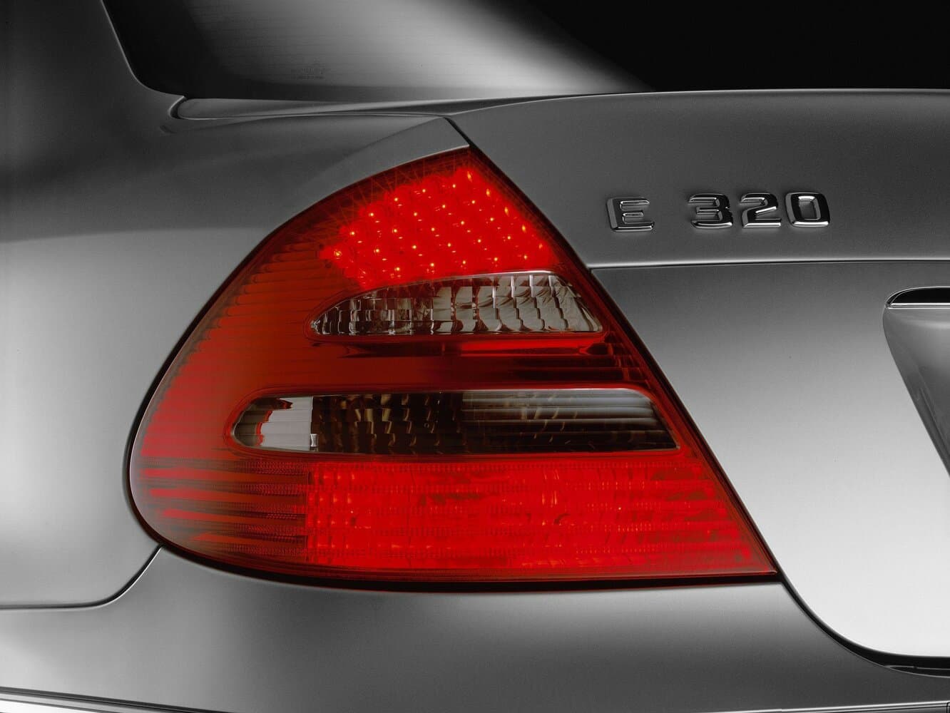 Mercedes-Benz E-Class III (W211, S211) Седан, фото 15