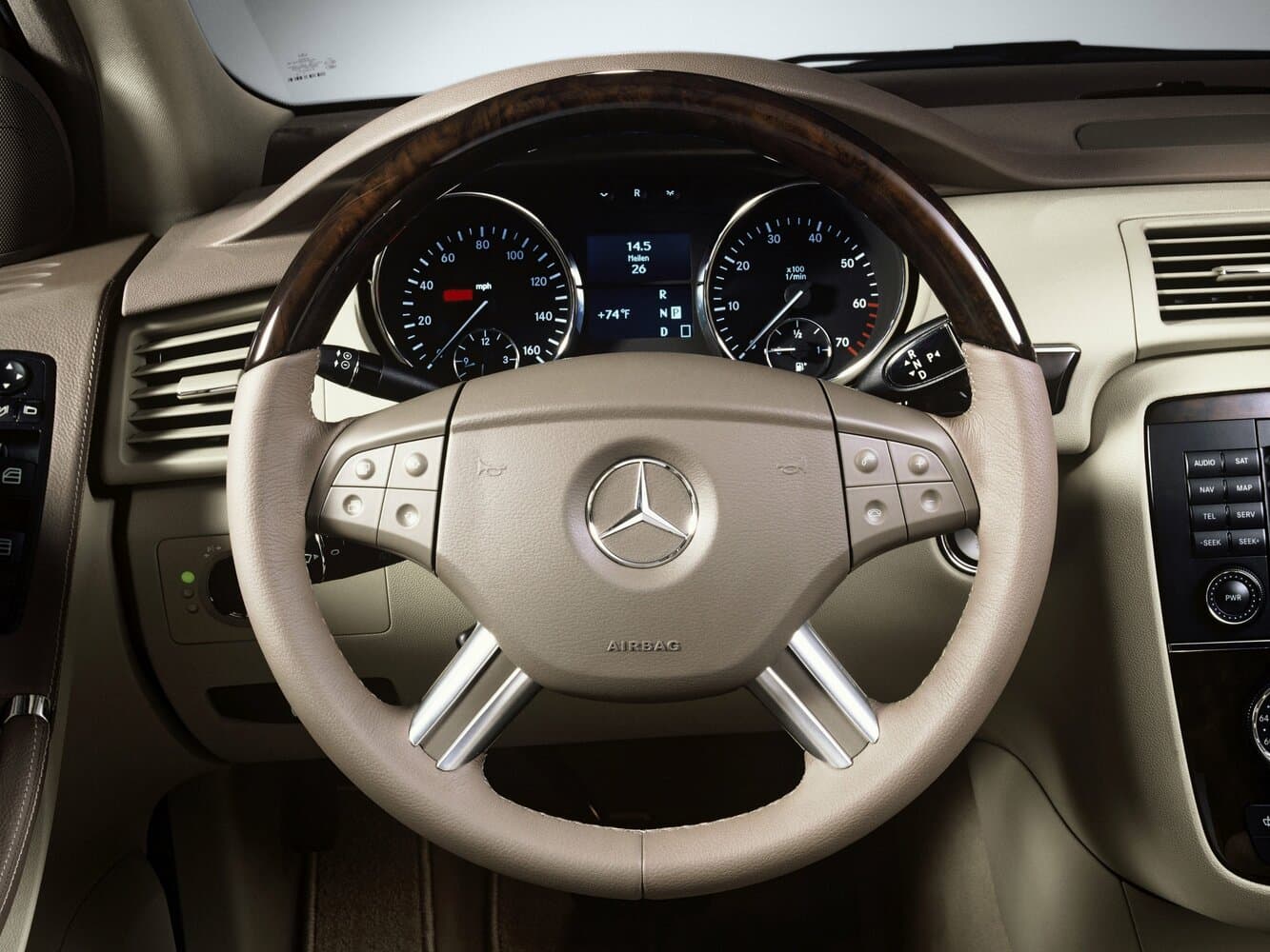 Mercedes-Benz R-Class I Минивэн Long, фото 9