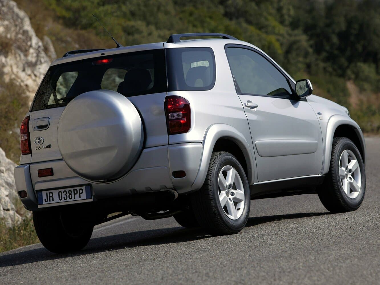 Toyota RAV4 II (XA20) Рестайлинг Внедорожник 3 дв., фото 3