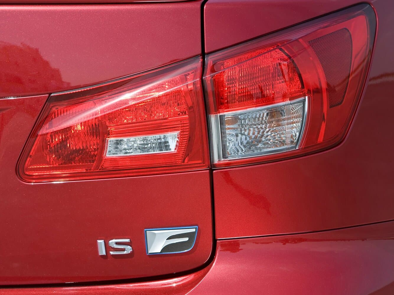 Lexus IS F  Седан, фото 12