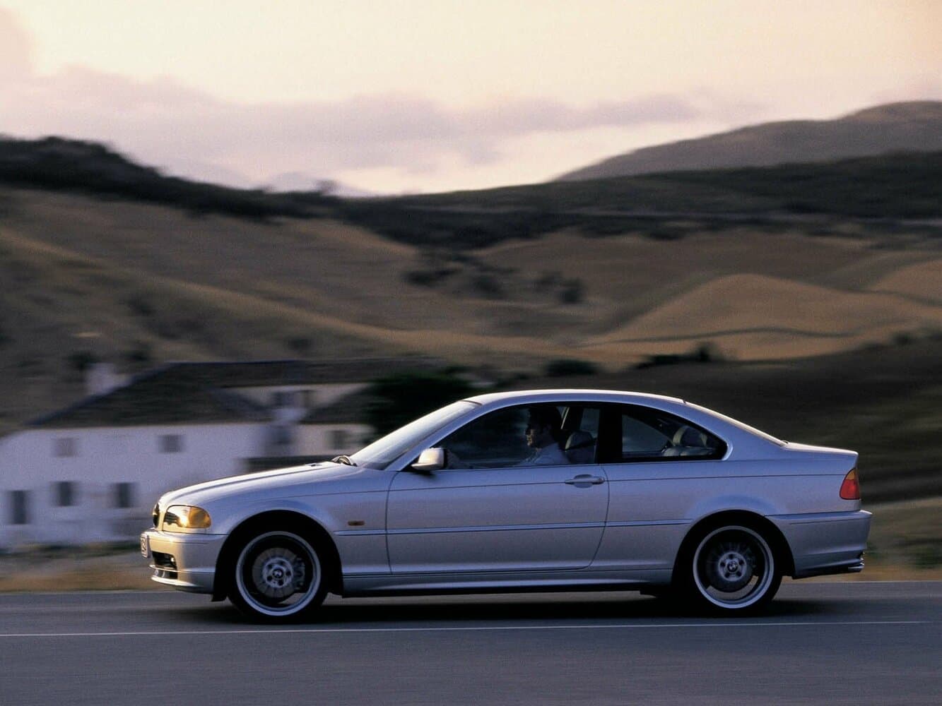 BMW 3 series IV (E46) Купе, фото 2
