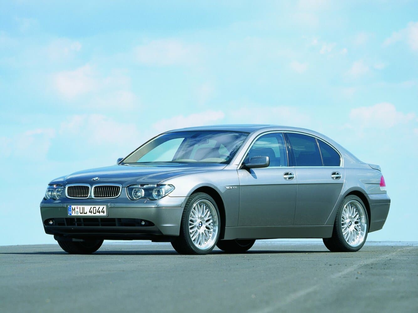BMW 7 series IV (E65/E66)