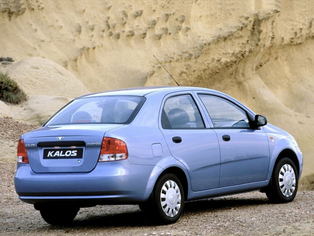 Daewoo Kalos  Седан, фото 3