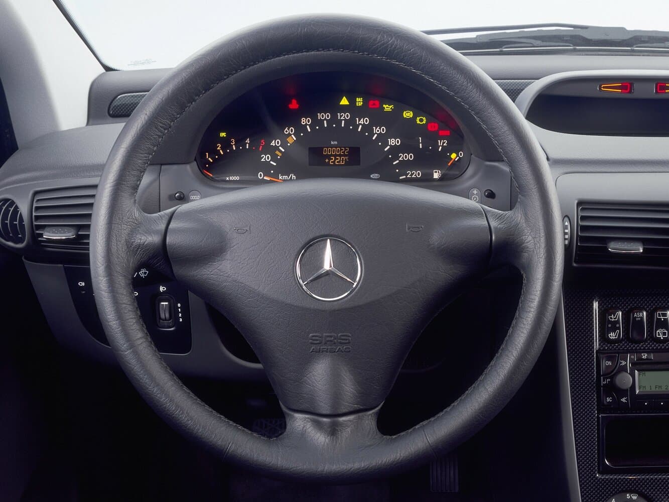 Mercedes-Benz Vaneo  Компактвэн, фото 8