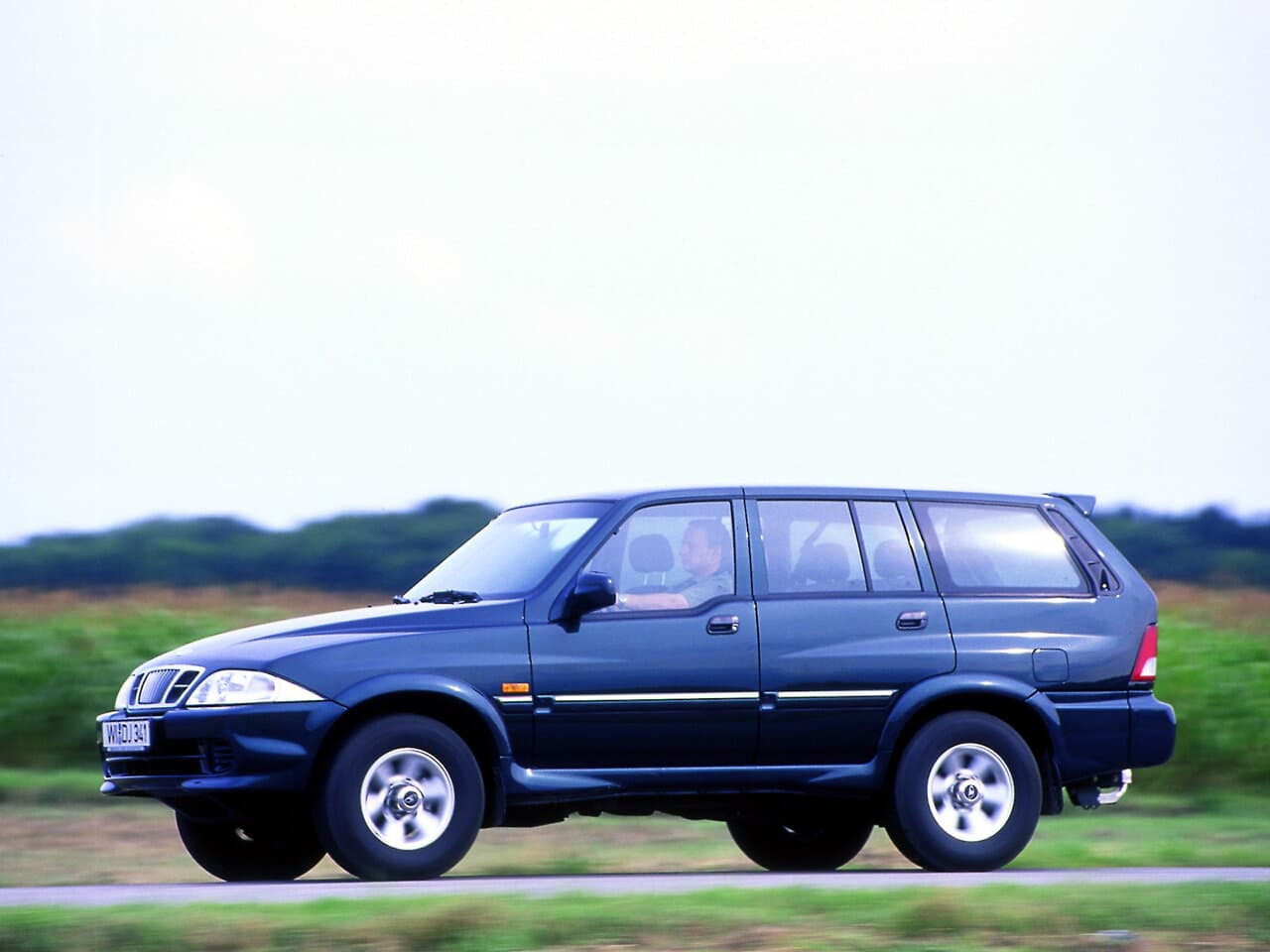 Daewoo Musso  Внедорожник 5 дв., фото 2