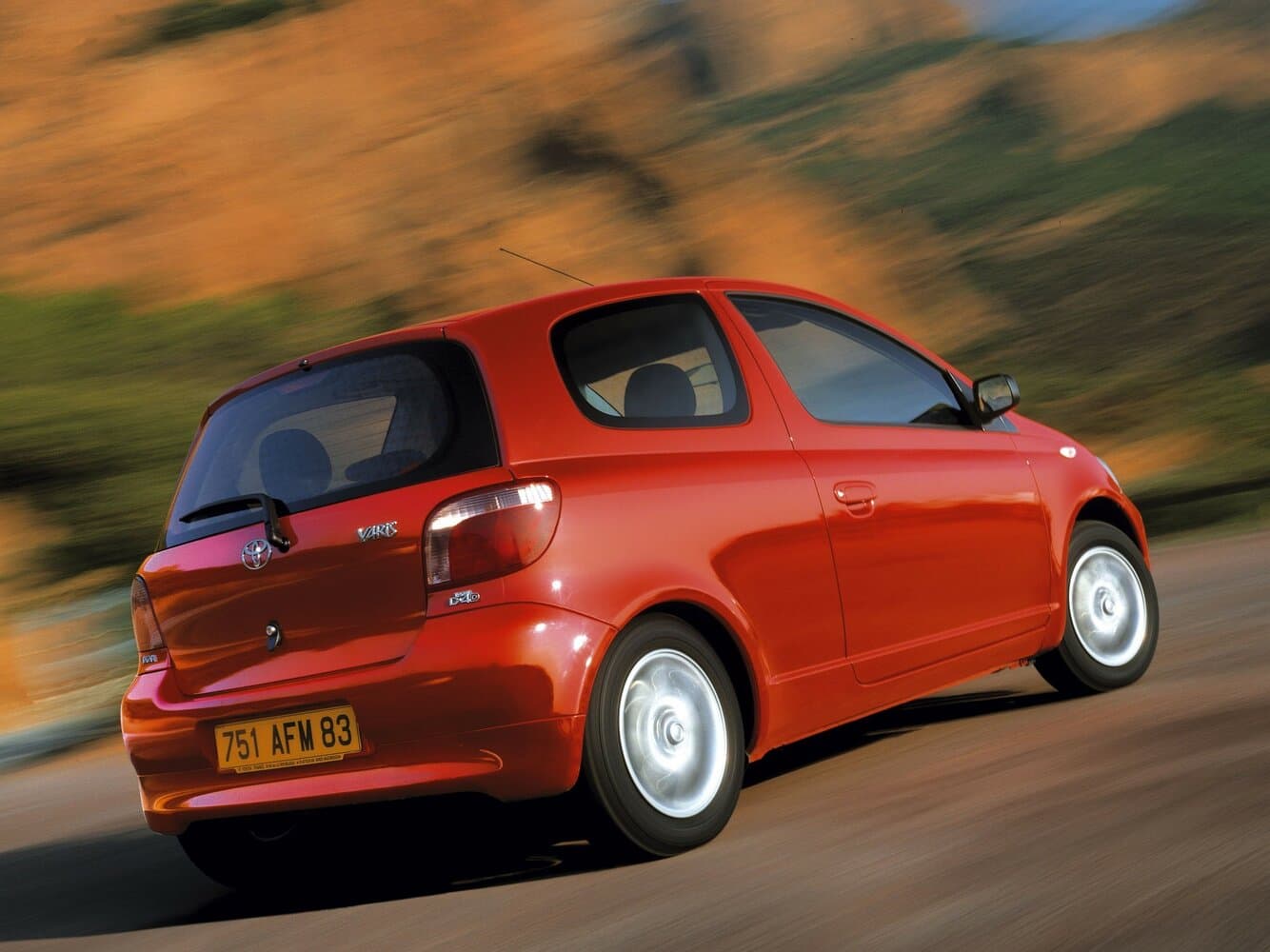 Toyota Yaris I Хэтчбек 3 дв., фото 5