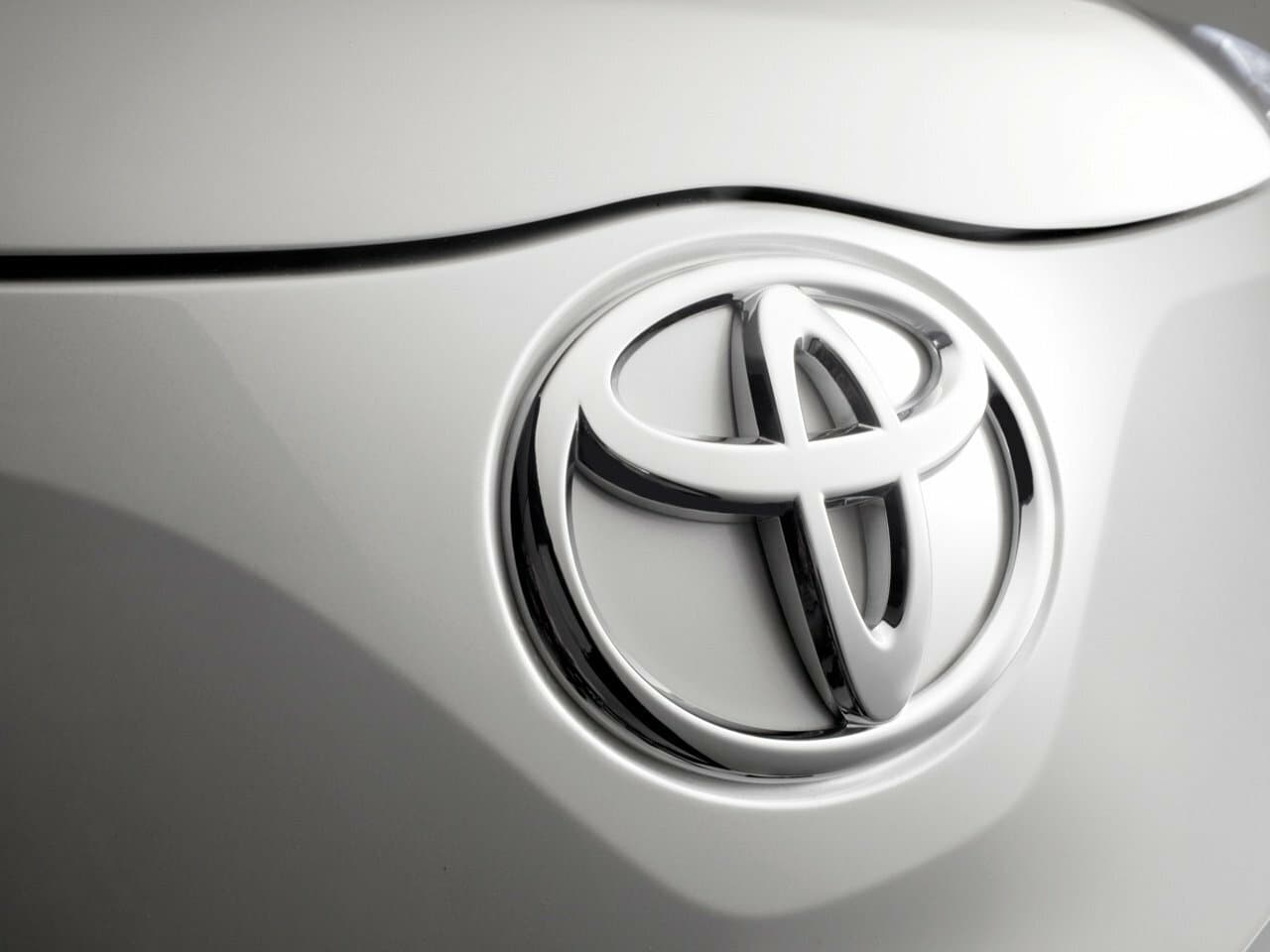 Toyota iQ  Хэтчбек 3 дв., фото 17