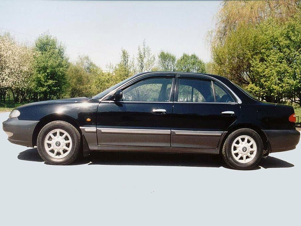 Hyundai Marcia  Седан, фото 2