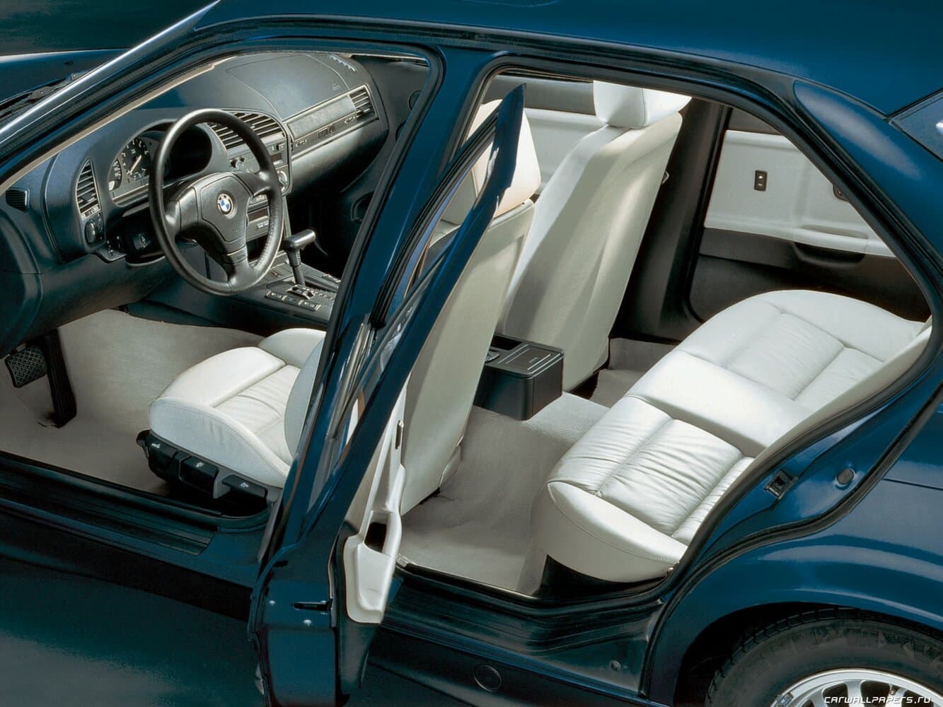 BMW 3 series III (E36) Седан, фото 8