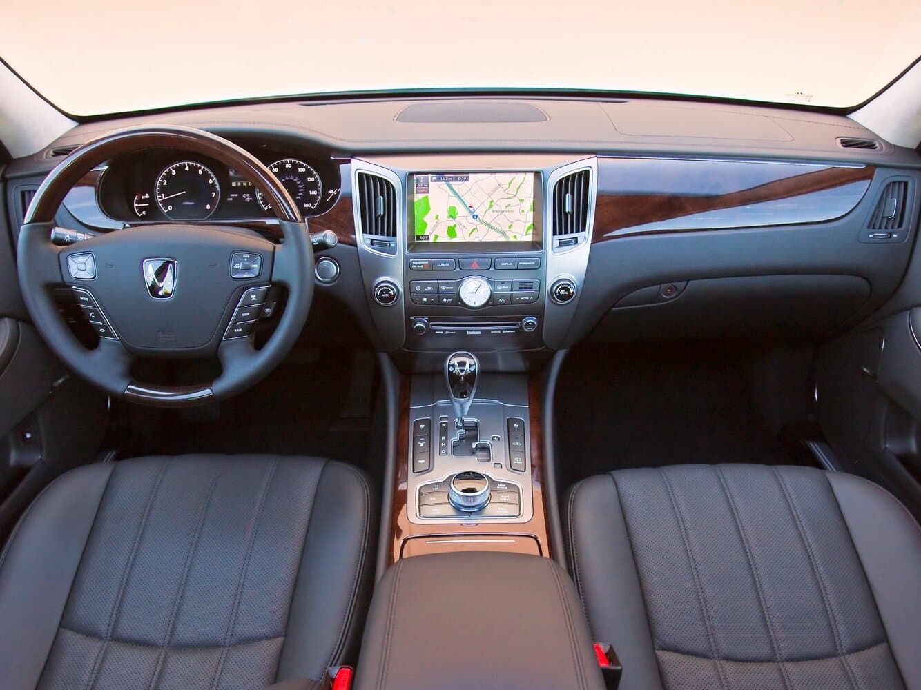Hyundai Equus II Седан, фото 6