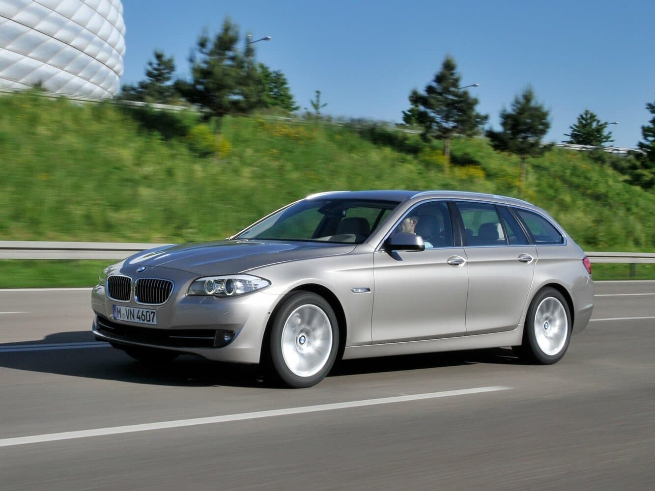 BMW 5 series VI (F10/F11/F07) Универсал 5 дв.