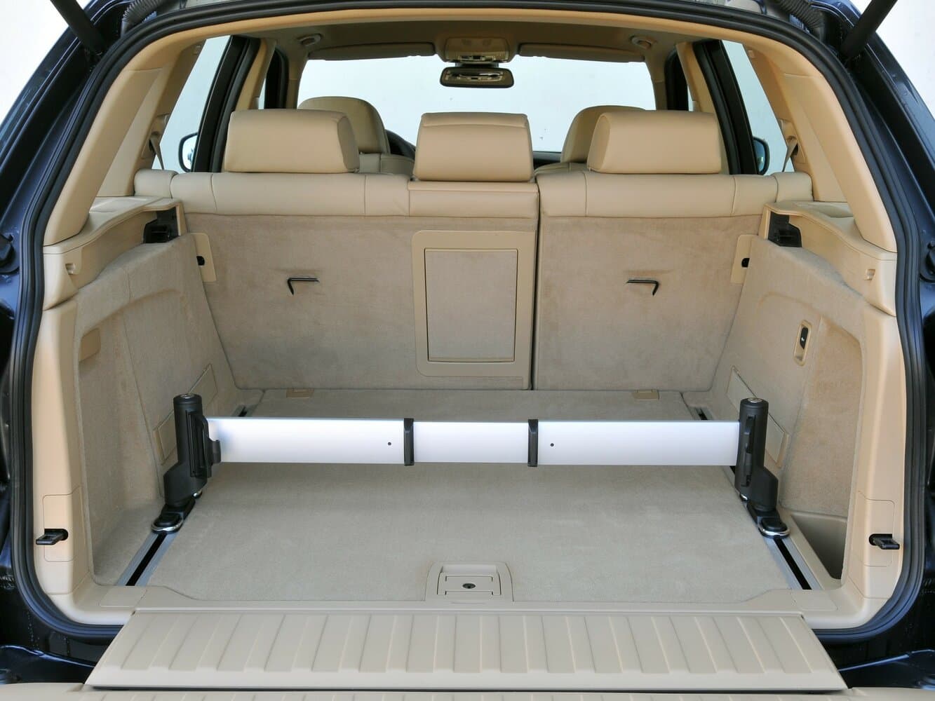 BMW X5 II (E70) Рестайлинг Внедорожник 5 дв., фото 16