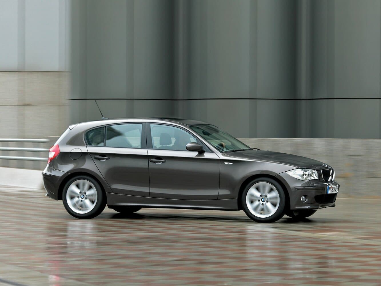 BMW 1 series I (E81/E82/E87/E88)