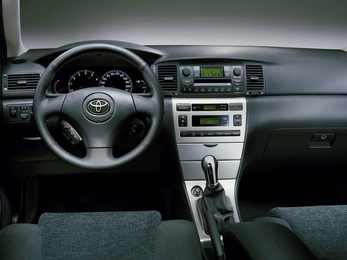 Toyota Corolla IX (E120, E130) Седан, фото 5