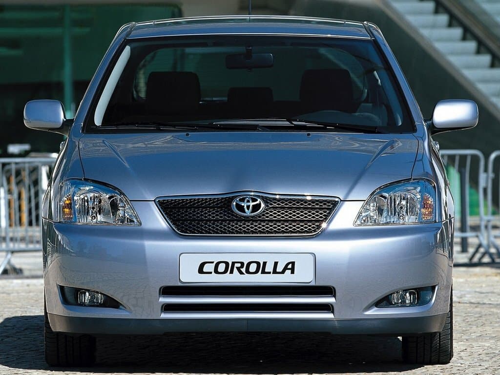 Toyota Corolla IX (E120, E130) Хэтчбек 3 дв., фото 3