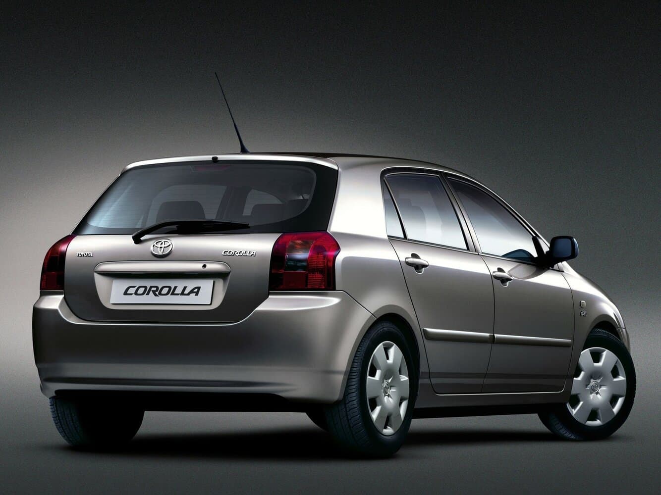 Toyota Corolla IX (E120, E130) Хэтчбек 5 дв., фото 5