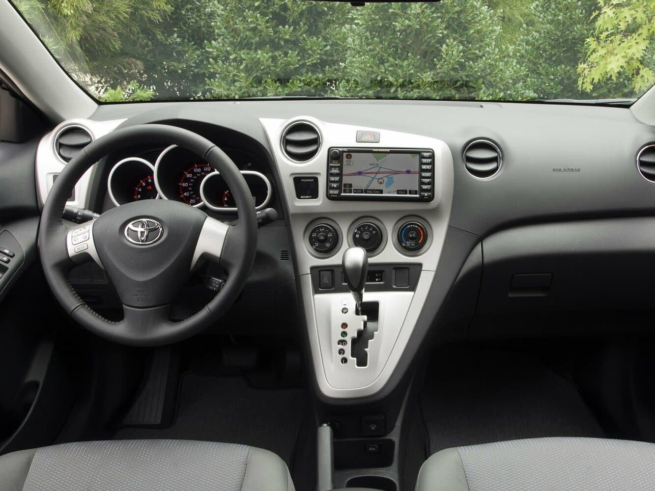 Toyota Matrix II (E140) Хэтчбек 5 дв., фото 3