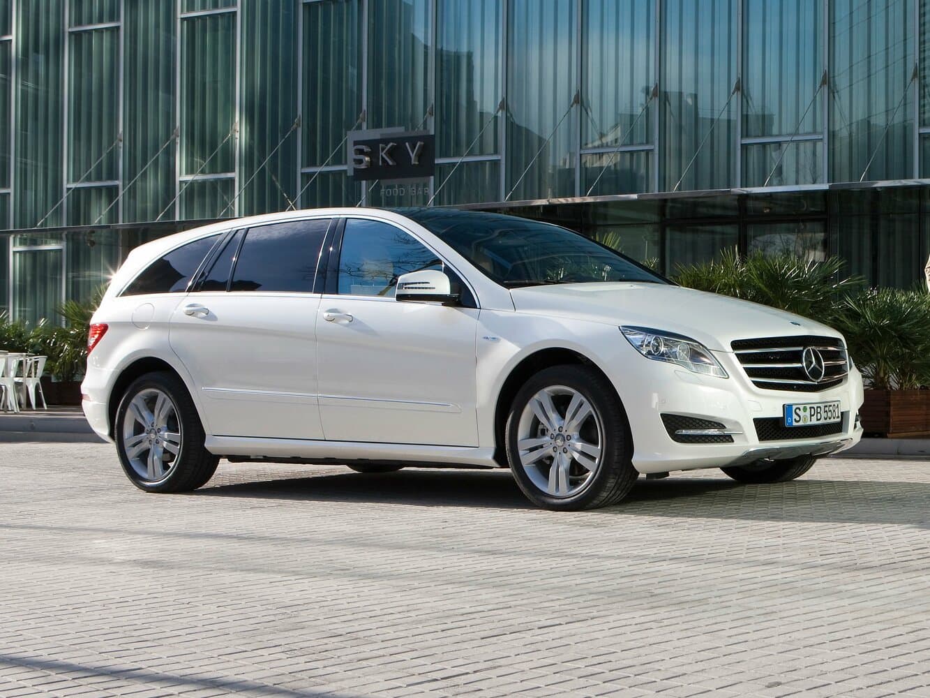 Mercedes-Benz R-Class
