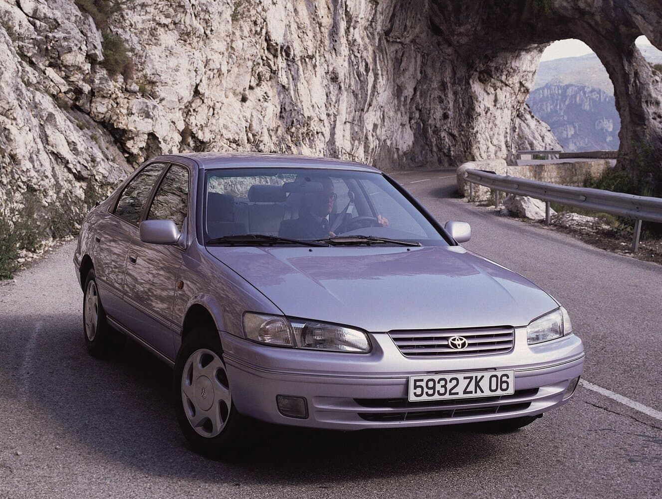 Toyota Camry IV (XV20) Седан, фото 3