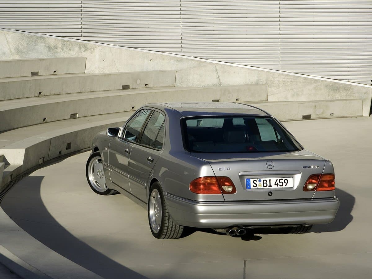 Mercedes-Benz E-Class AMG II (W210, S210) Седан, фото 3