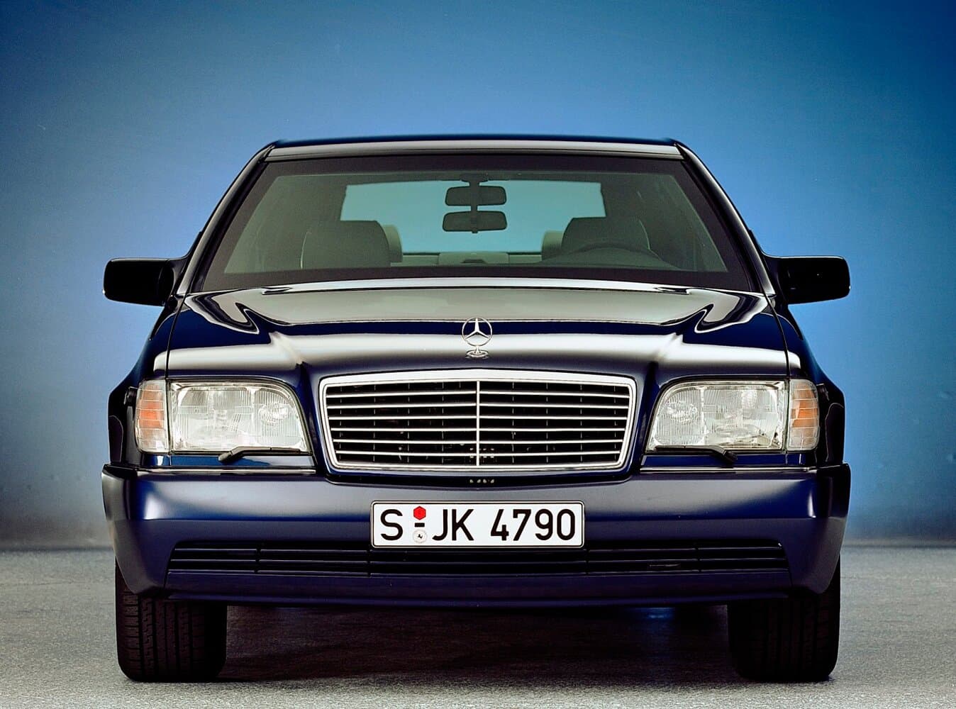 Mercedes-Benz S-Class III (W140) Рестайлинг Седан Long, фото 3