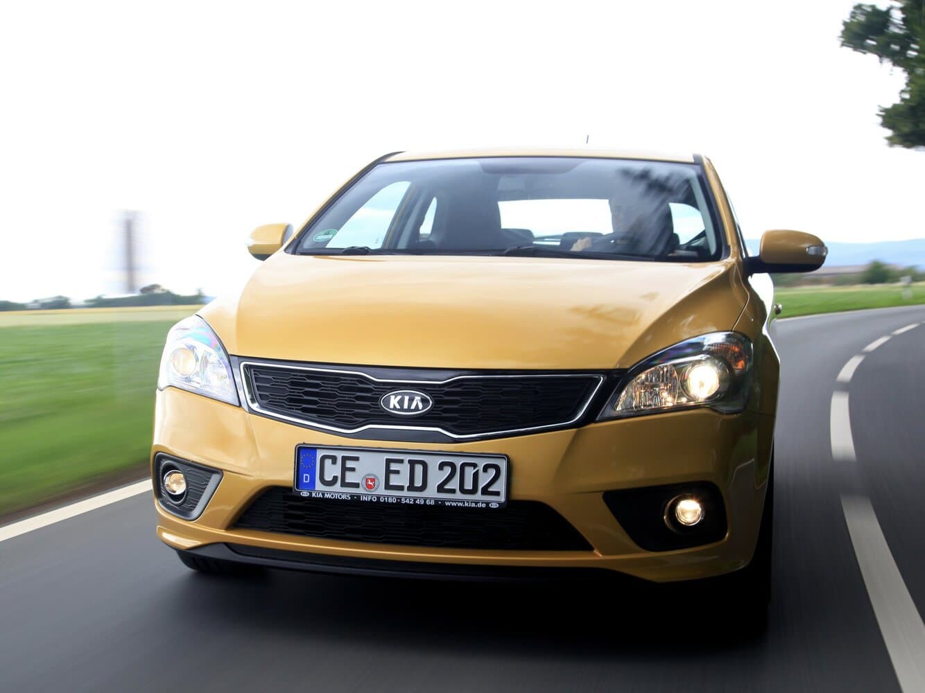 Kia Ceed I Рестайлинг Хэтчбек 3 дв., фото 3