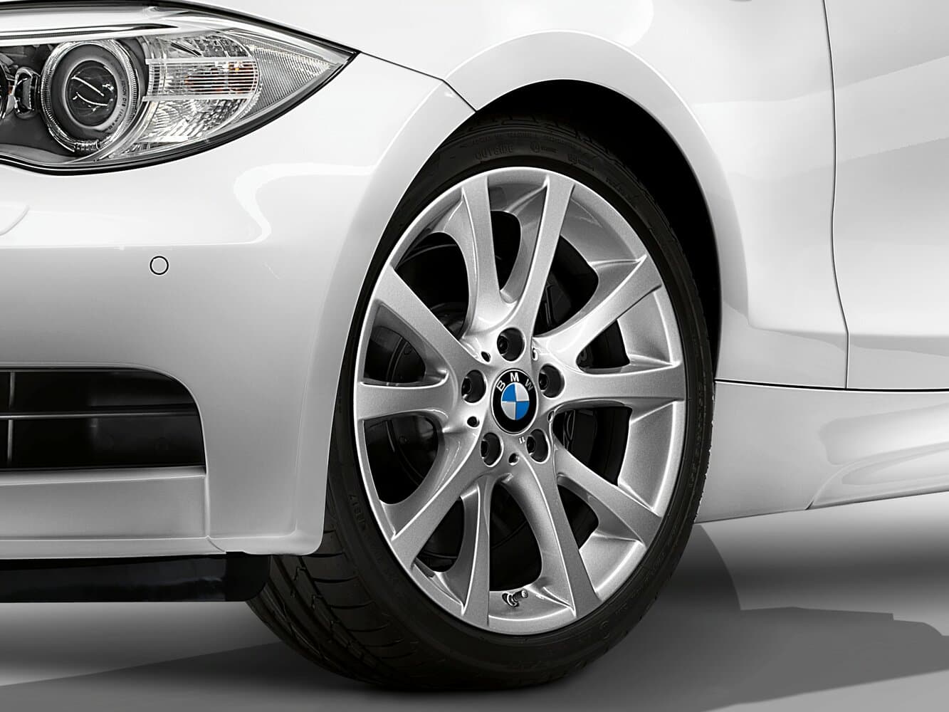 BMW 1 series I (E82/E88) Рестайлинг 2 Купе, фото 17