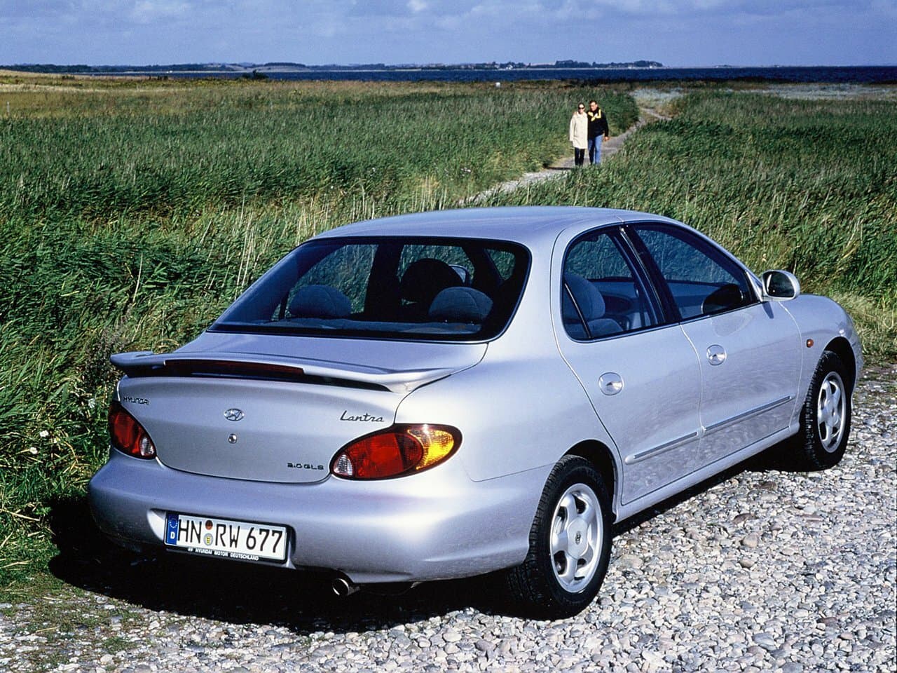 Hyundai Lantra II Рестайлинг Седан, фото 3