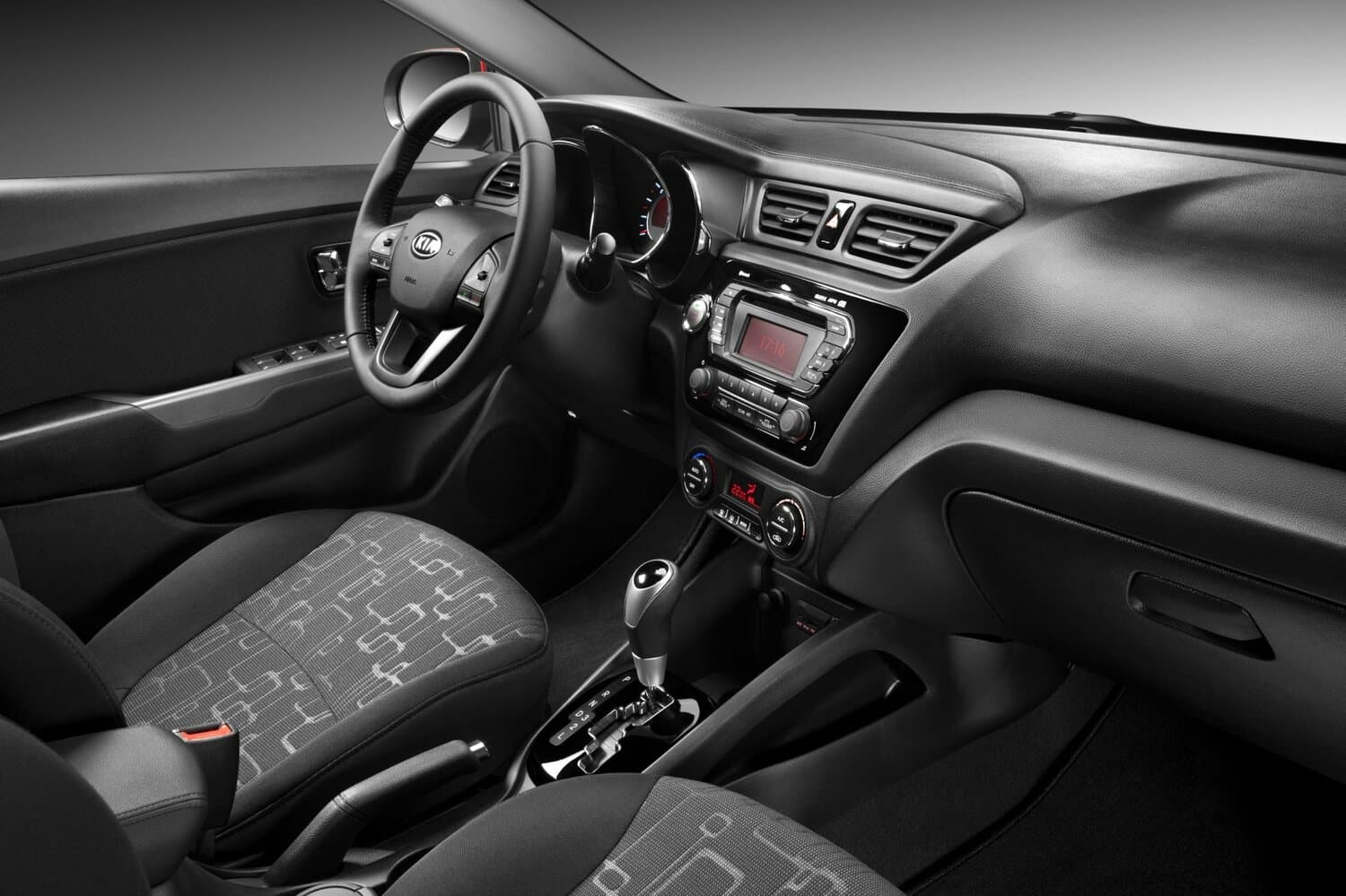 Kia Rio III Седан, фото 7
