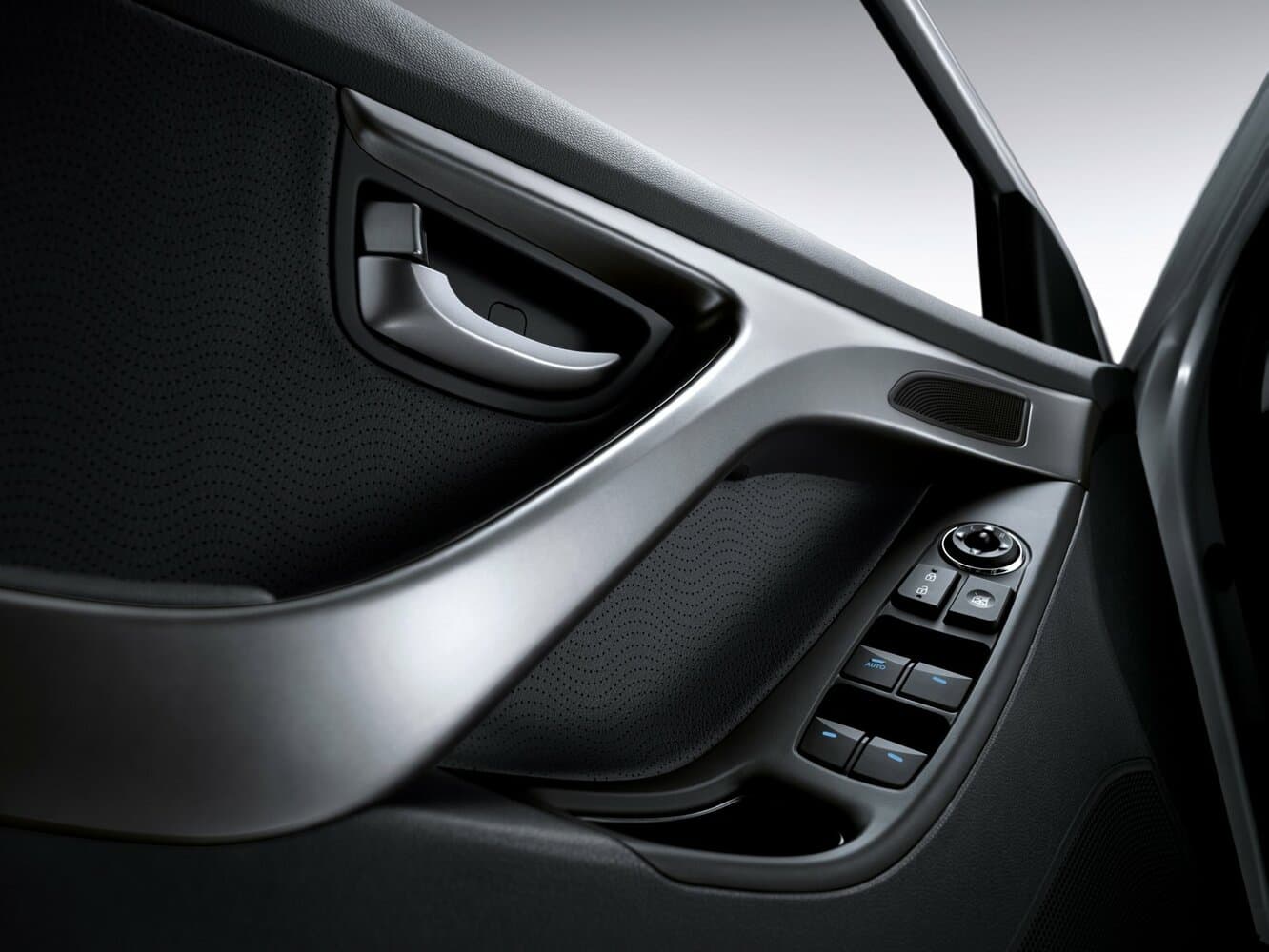 Hyundai Elantra V (MD) Седан, фото 8